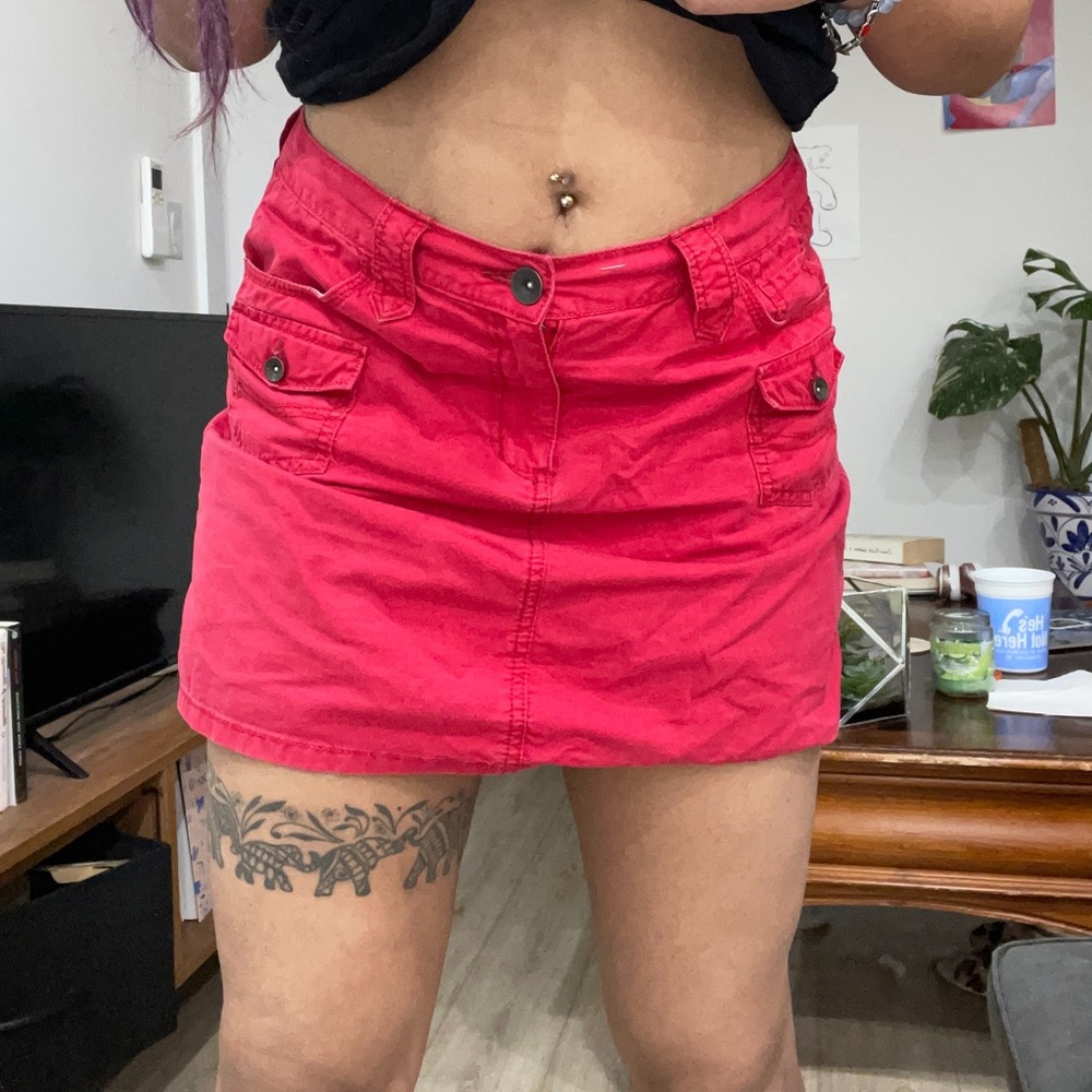 Red cargo mini skirt